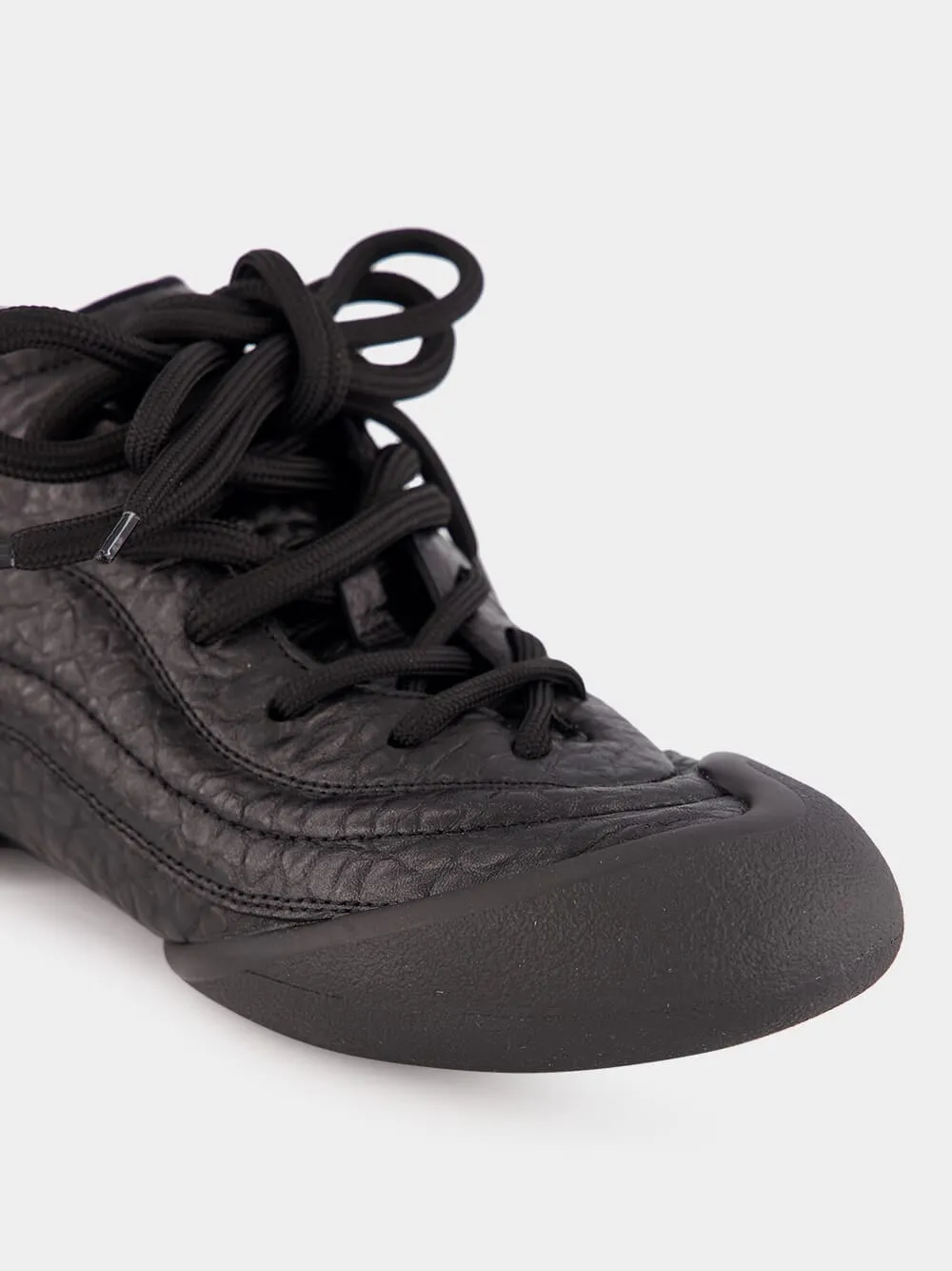 Black Flexion Sneaker