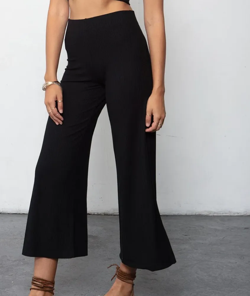 Black Rib Wide Leg Pant