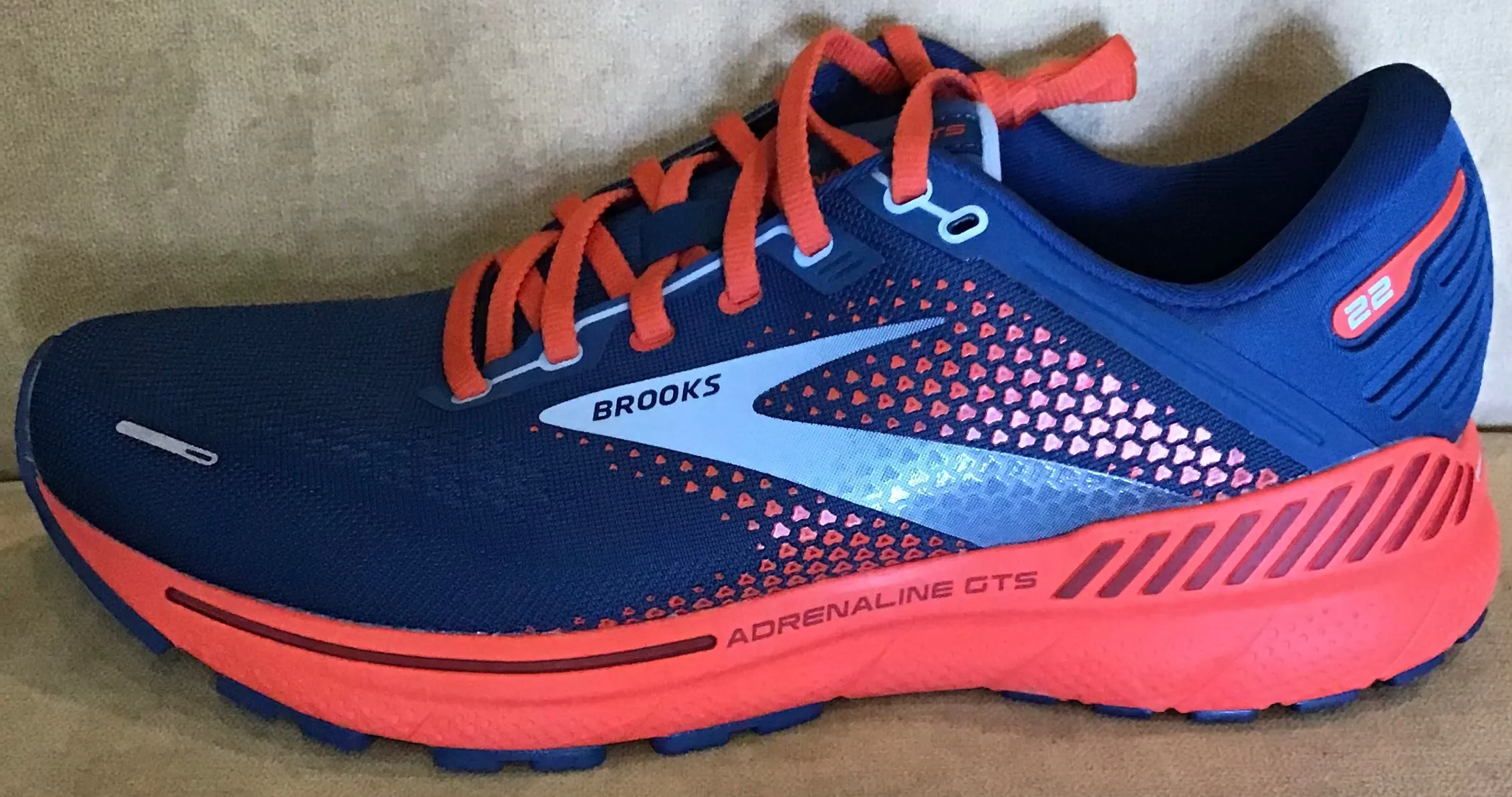 Brooks Mens Adrenaline 22 - additional colors