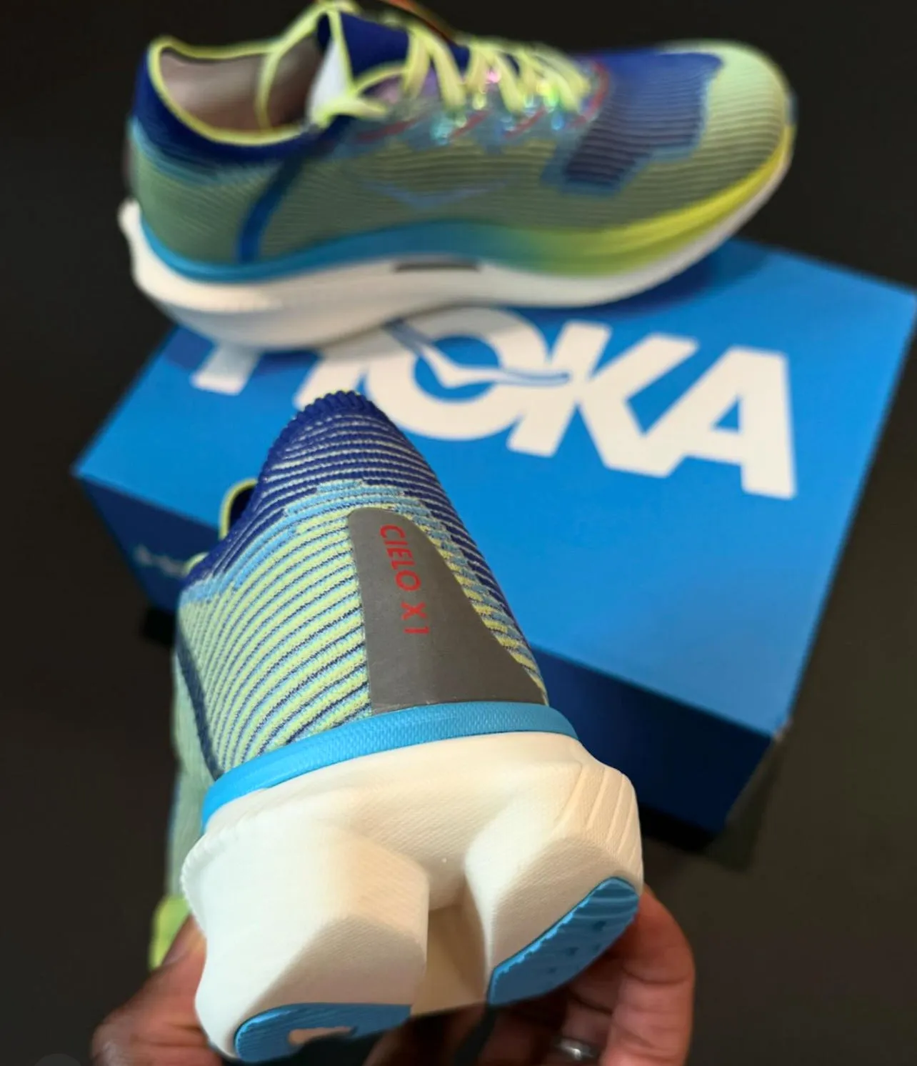 HOKA CIELO X1(Hoka / Mens Running Shoes / Racing/Carbon Plate