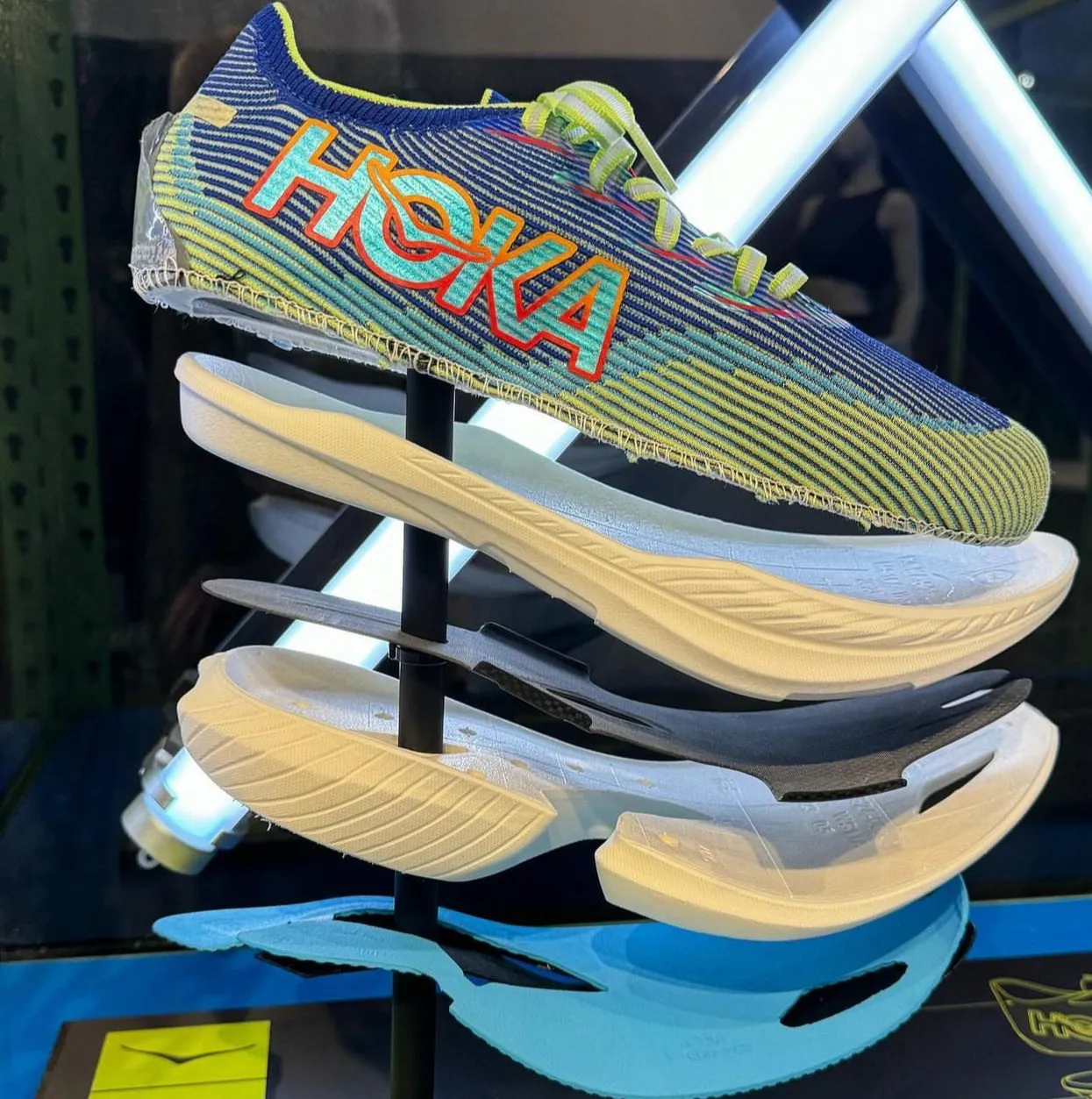 HOKA CIELO X1(Hoka / Mens Running Shoes / Racing/Carbon Plate