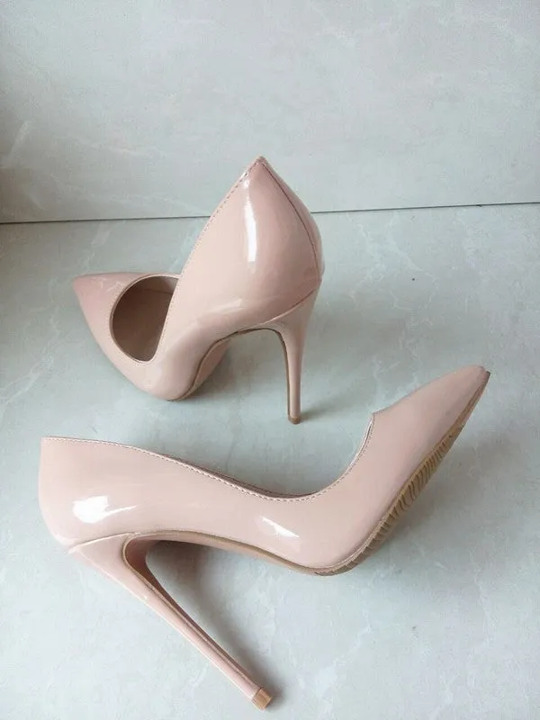 LIZZY Nude Patent Leather Pumps