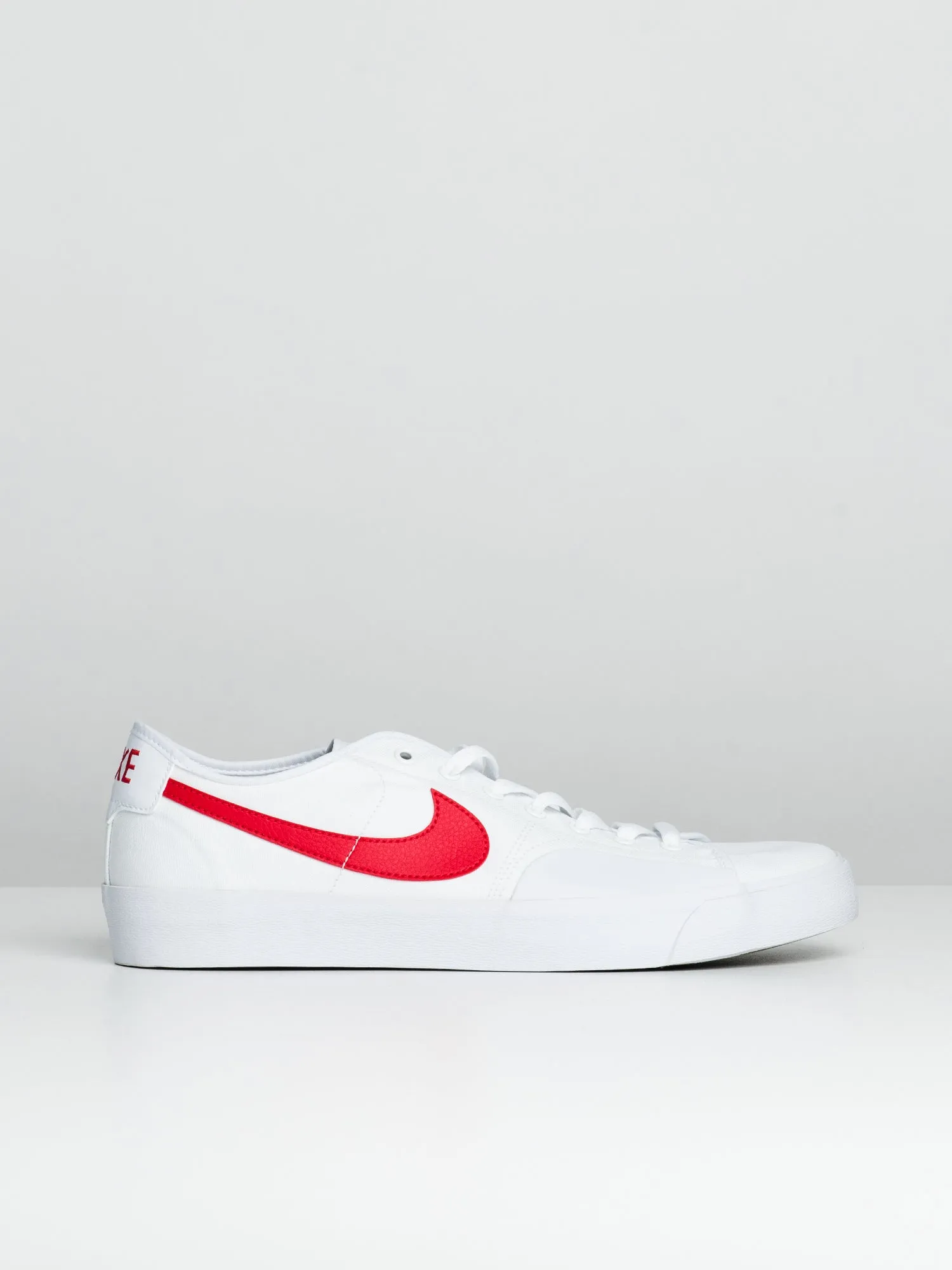 MENS NIKE SB BLAZER COURT SNEAKER - CLEARANCE