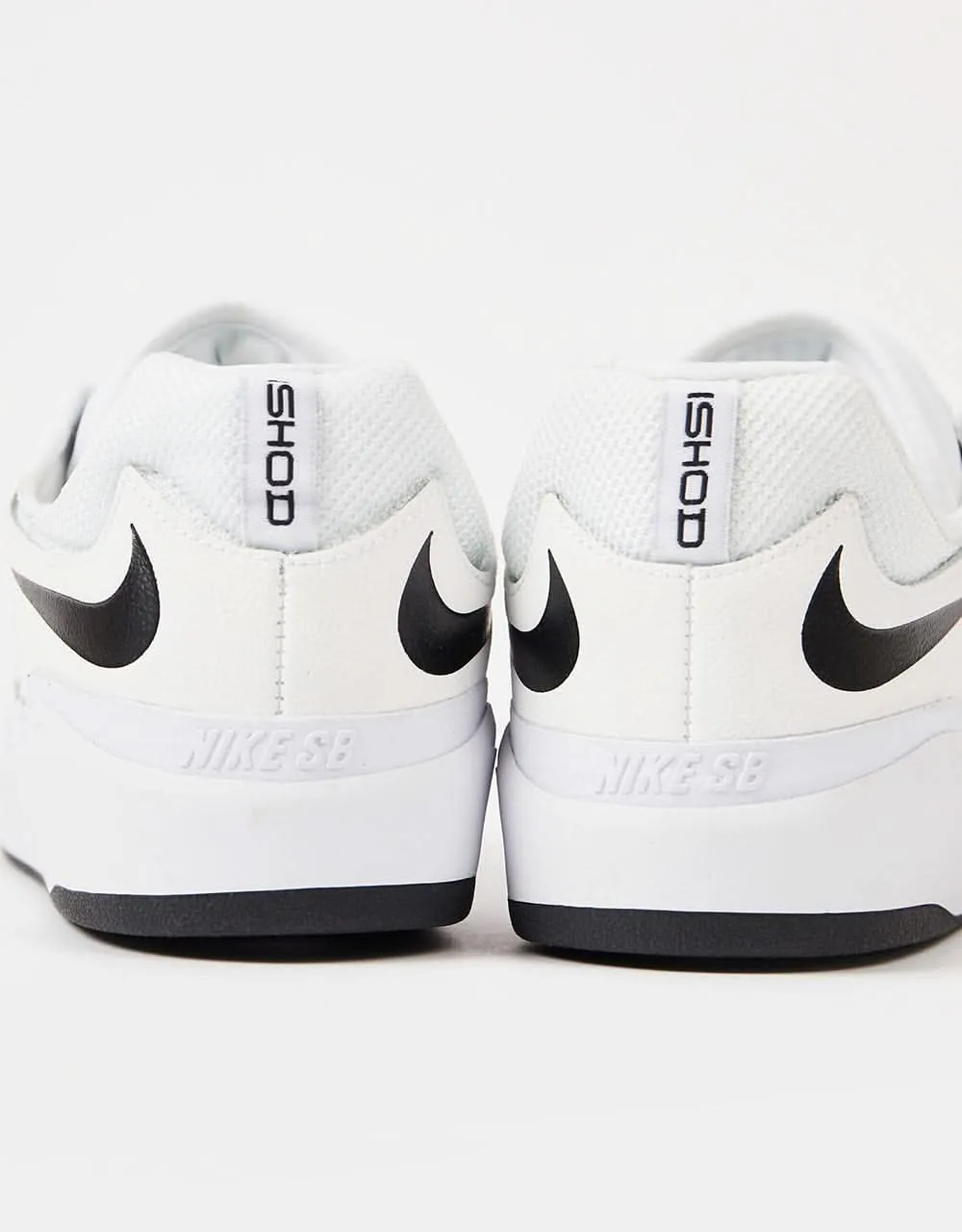 Nike SB Ishod Premium Skate Shoes - White/Black-White-Black