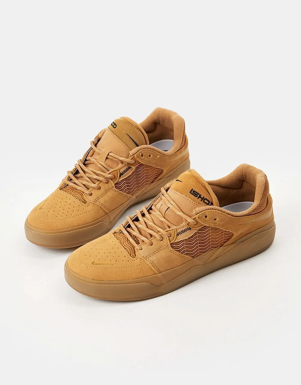 Nike SB Ishod Skate Shoes - Flax/Wheat-Flax-Gum Lt Brown