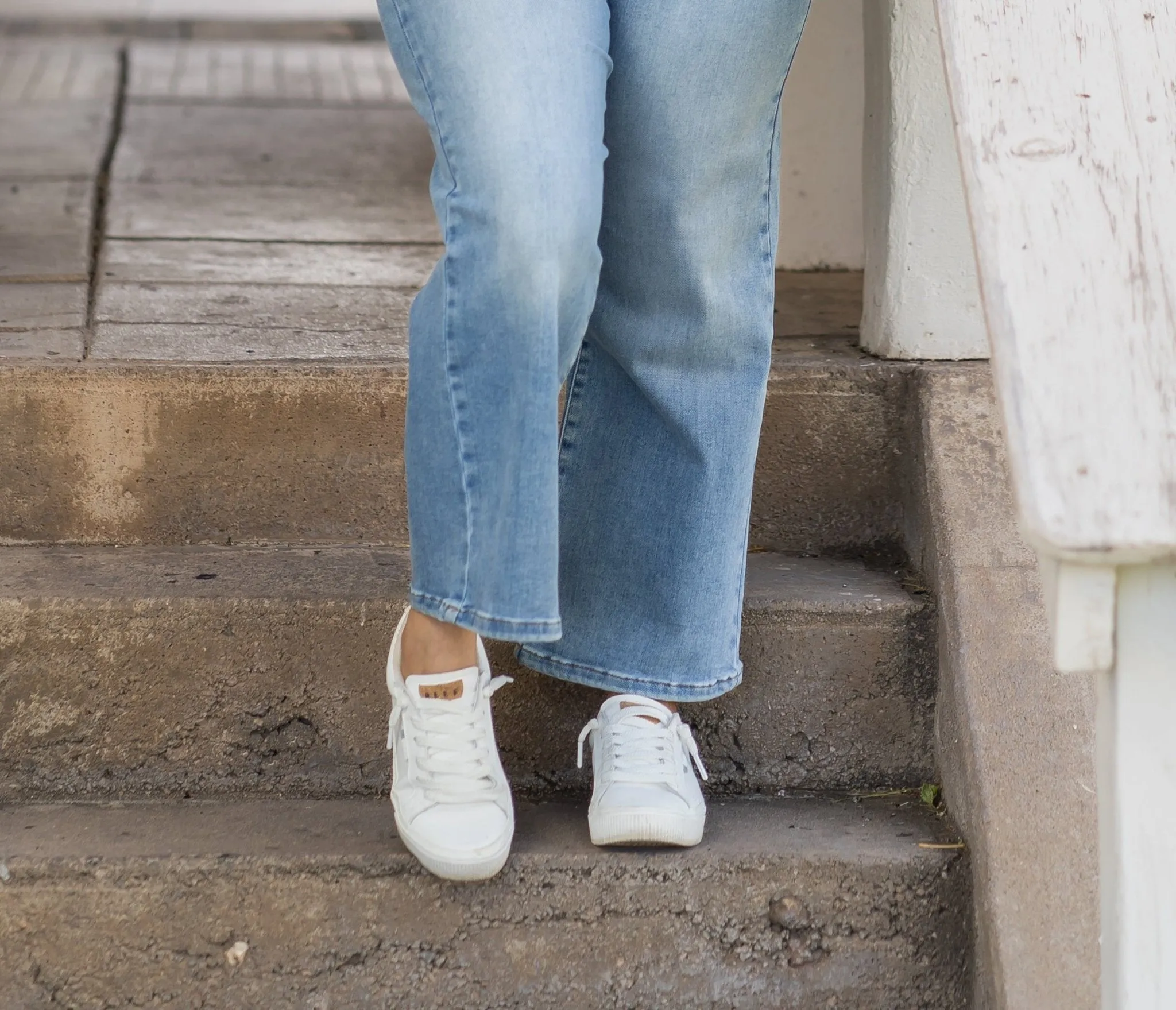 Reef Lay Day Dawn Sneaker Shoes - White Leather