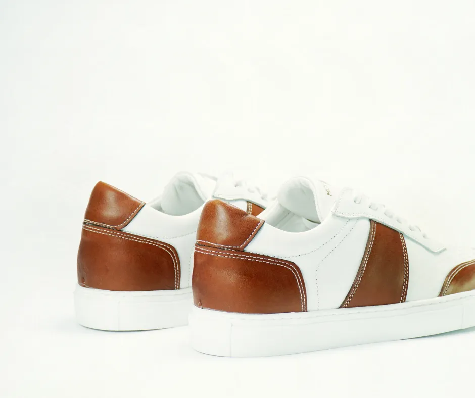 Sneakers COURT en cuir blanc et camel