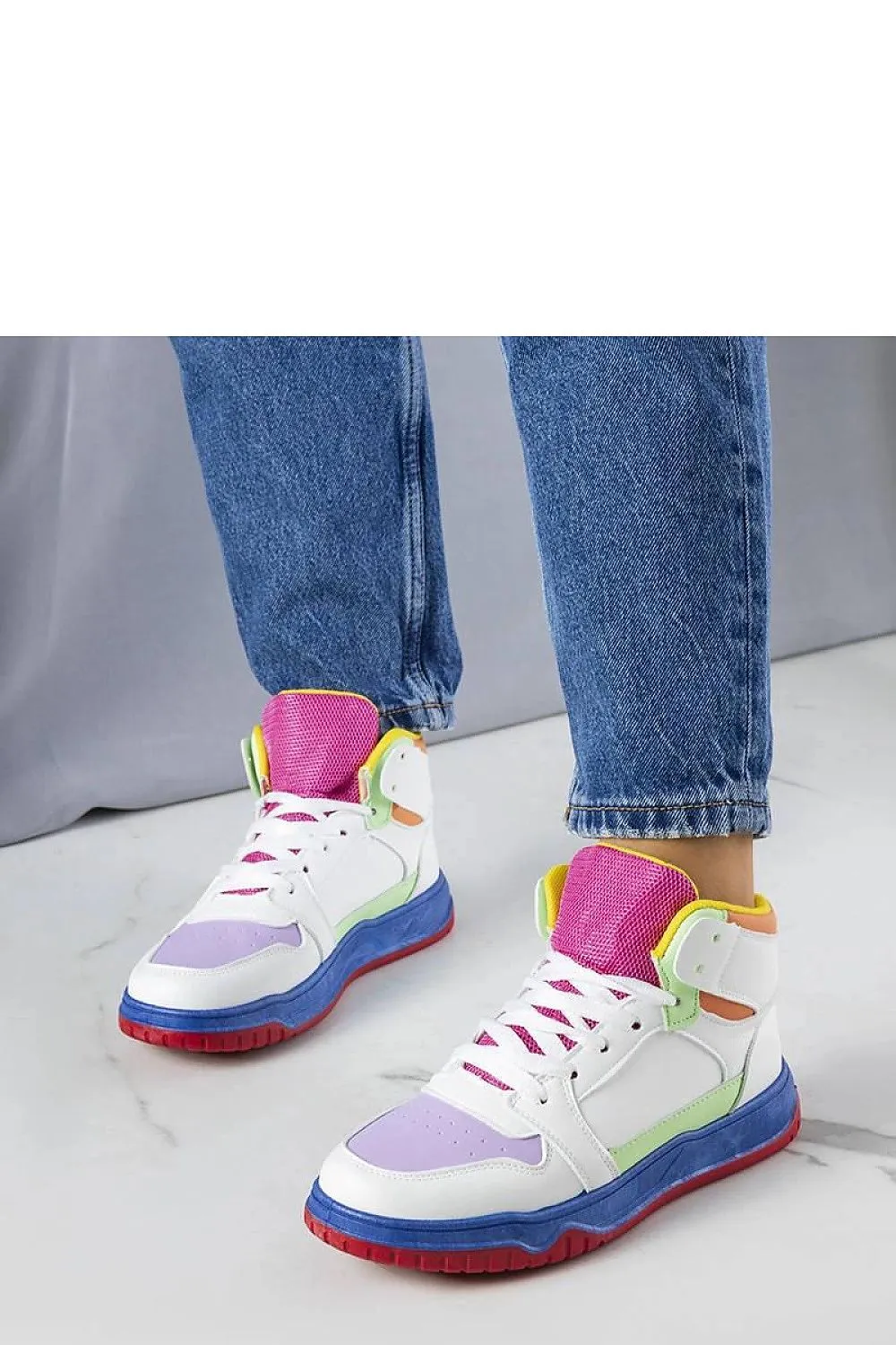 Sneakers model 207564 Solea