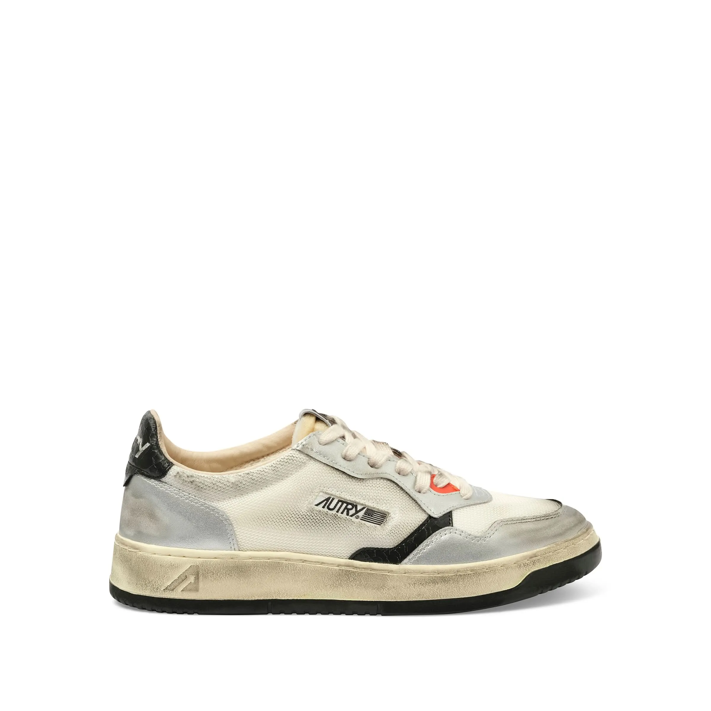 Sup Vint Low Sneakers in Mesh/Suede/White