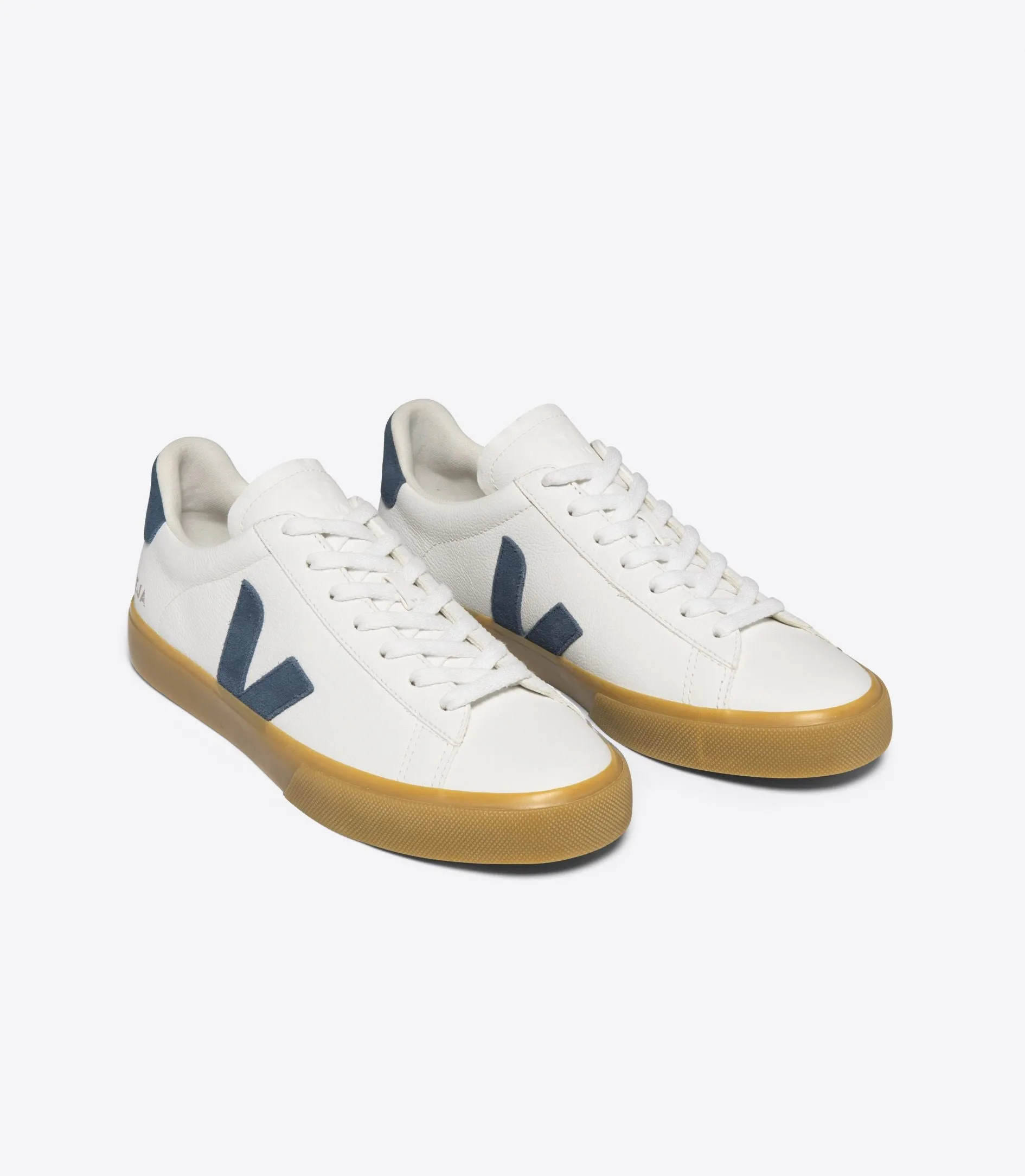 Veja Campo Chromefree Leather - White California Natural