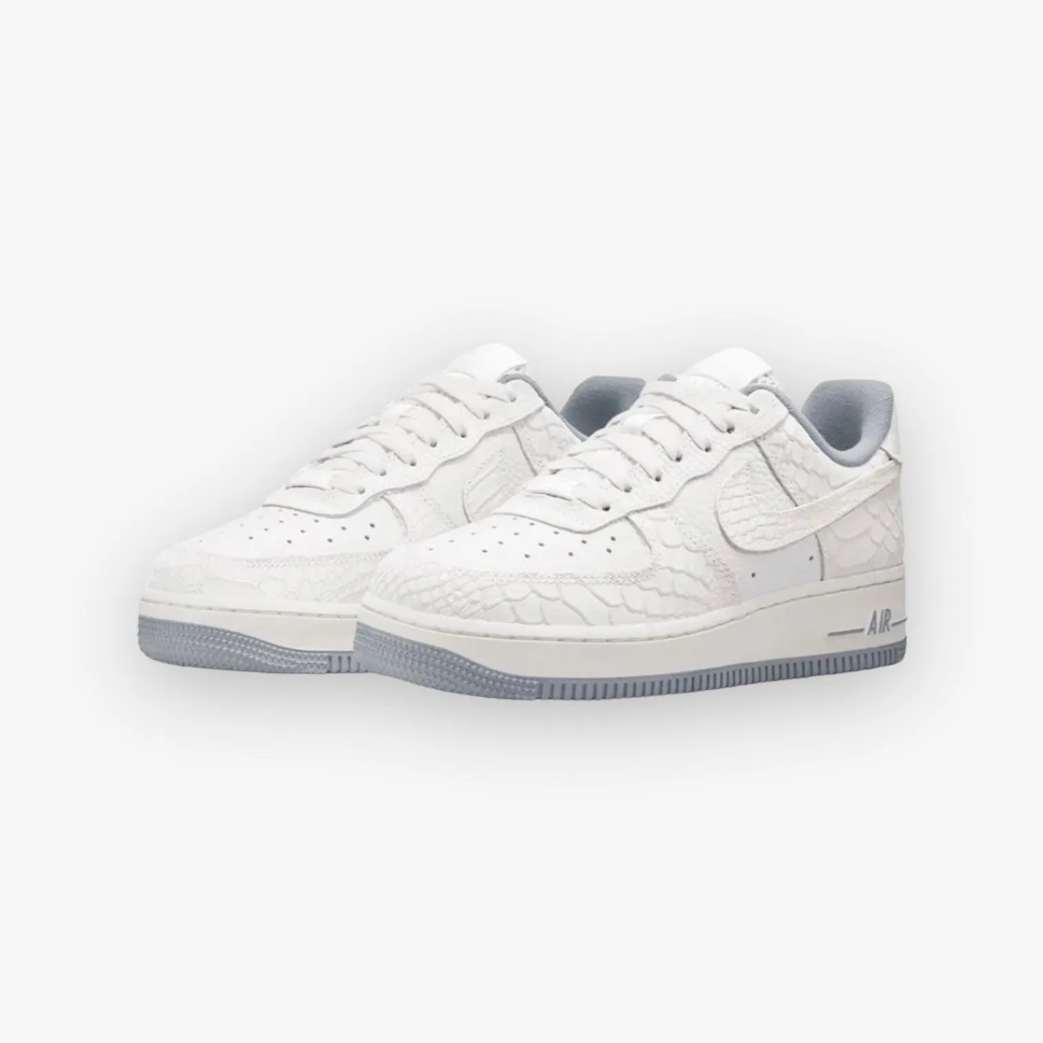 WOMEN'S NIKE AIR FORCE 1 '07 SUMMIT WHITE/SUMMIT DX2678-100