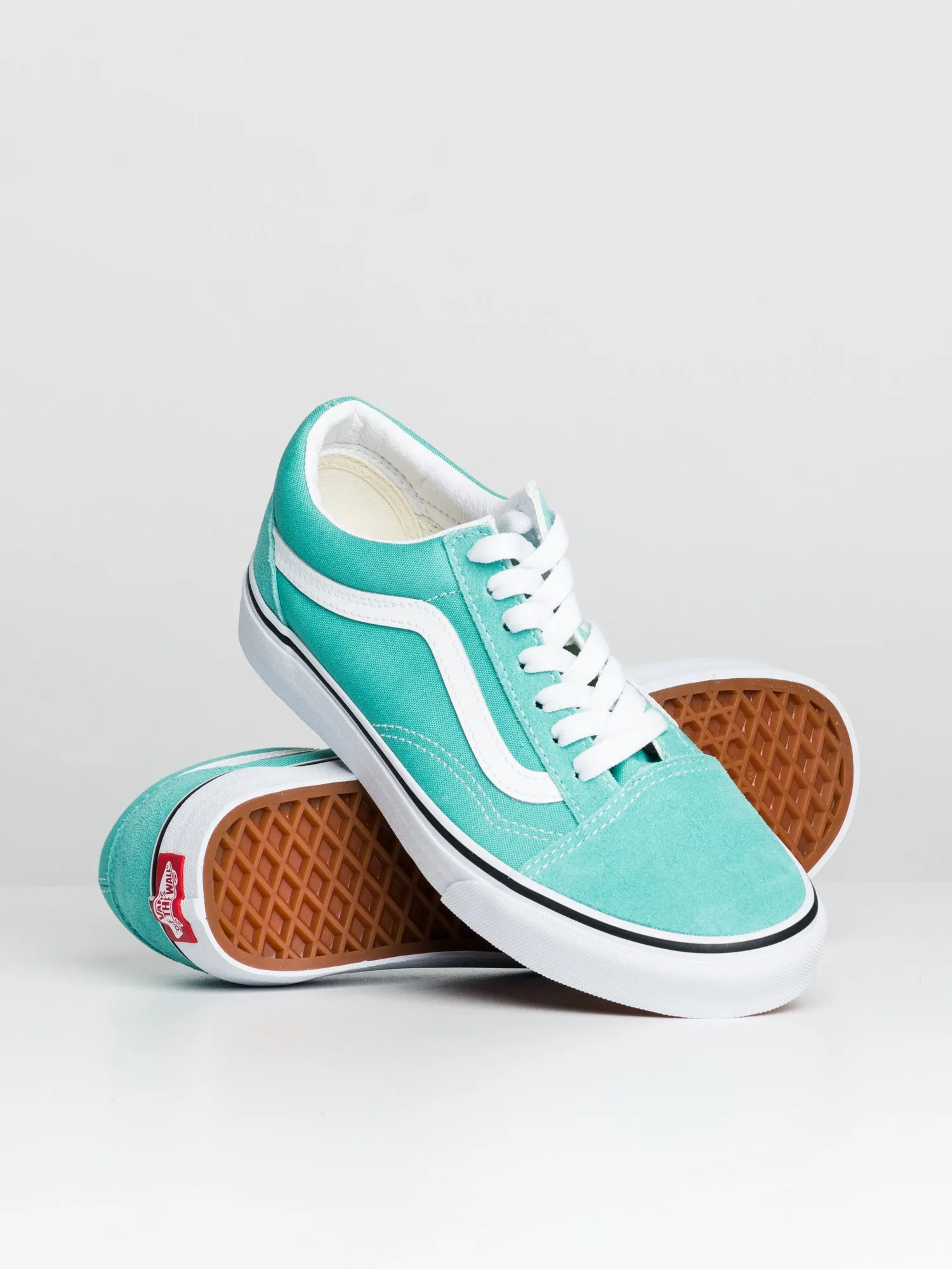 WOMENS VANS OLD SKOOL SNEAKER - CLEARANCE